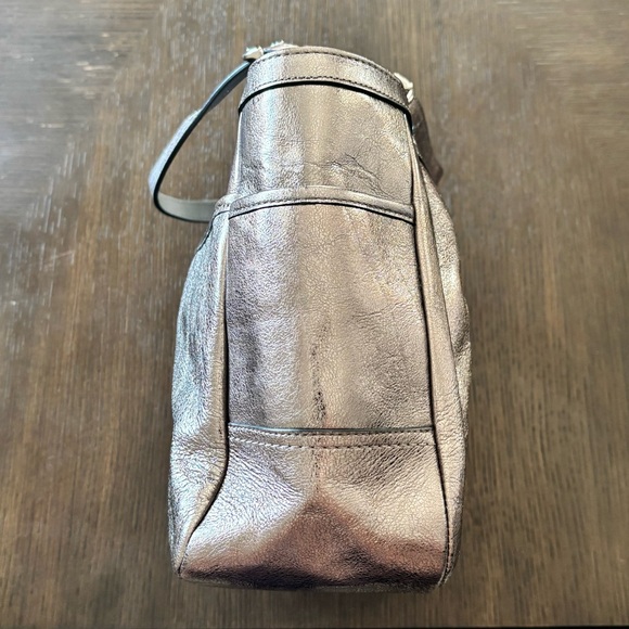 Vintage Y2K Coach Metallic Leather Tote Pewter Shoulder Bag EUC Classic Coach - Picture 4 of 9